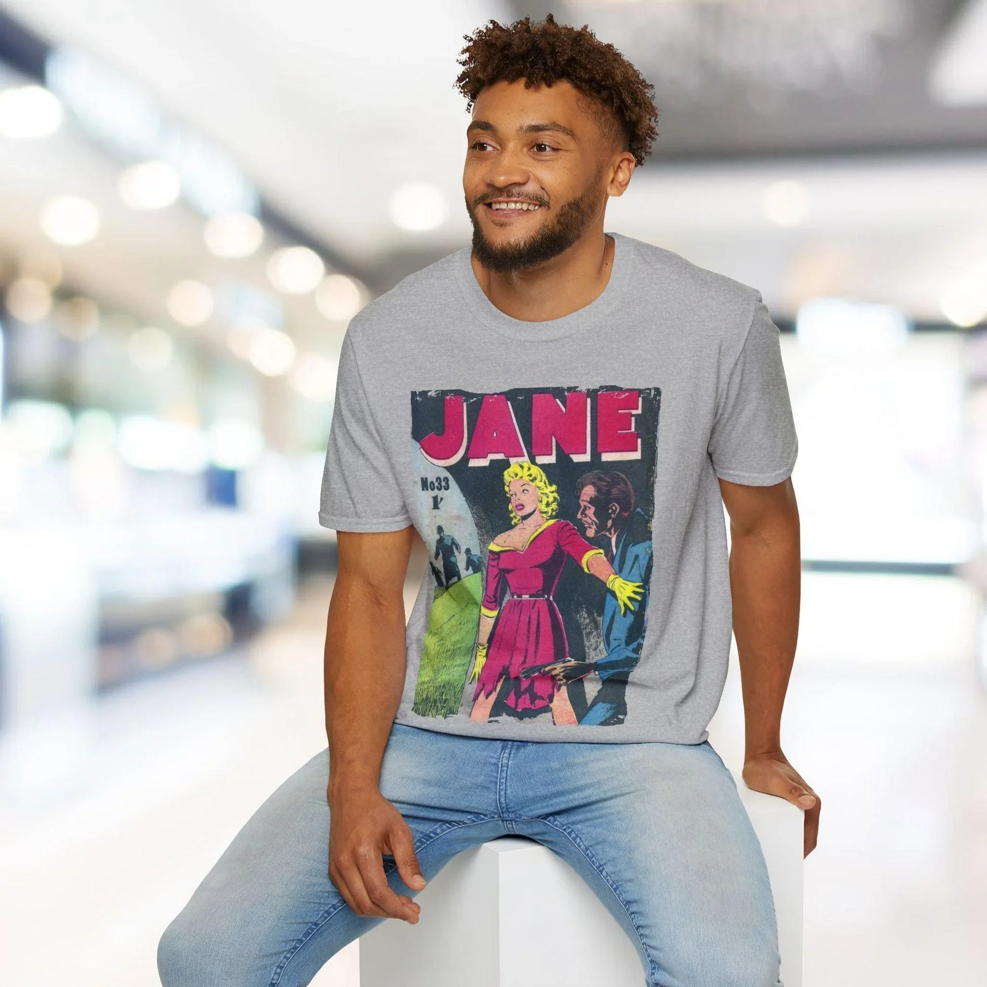 Close-up of the Jane No.33 softstyle T-shirt's collar and shoulder seam highlighting its relaxed fit and charcoal heather