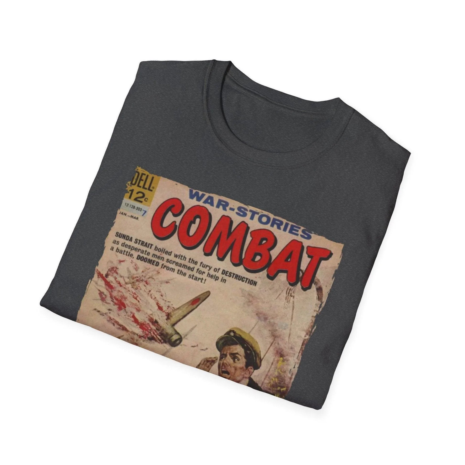 Close-up of the Combat Mar 1963 T-shirt’s woven neck tag with fabric weave detail and size info on soft cotton jersey