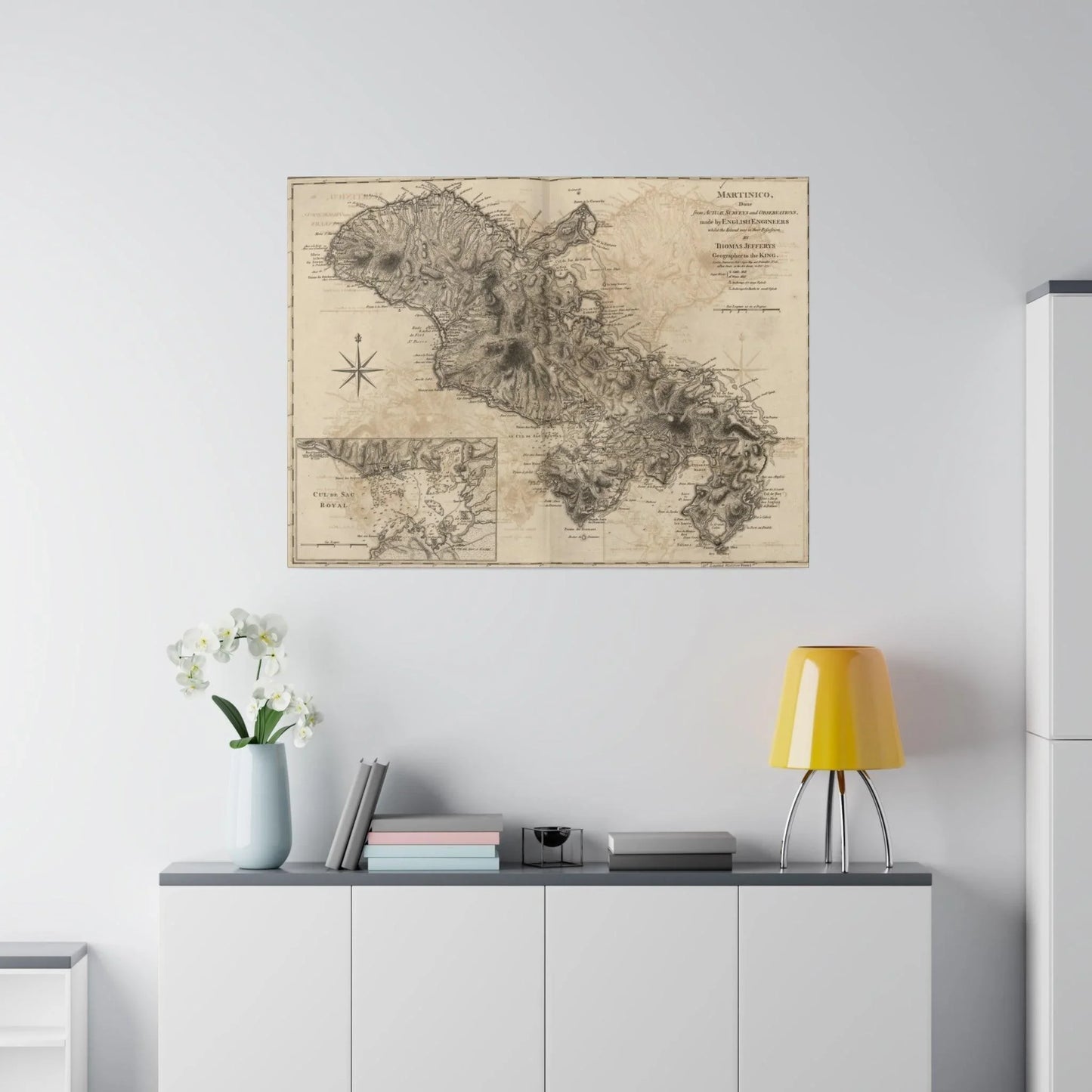 Close-up of the Martinico canvas edge showcasing textured fabric weave and precise stitching detail